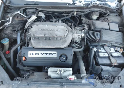 2003 Honda Accord 3.0 Ex z USA, uszkodzony, nr VIN 1HGCM66523A040880